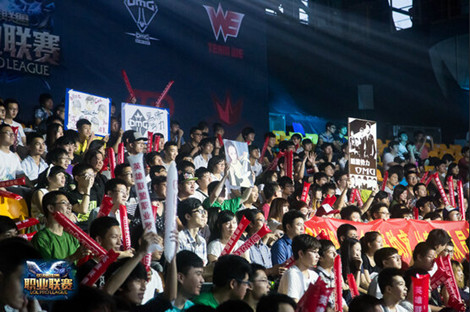 韩国 Creme 给了 Ultra Prime 但没有赢？ Chovy 贡献了 2 - 7 幽默 Yongen OKSavingsBank BRION 通过翻转球赢得了第一场比赛