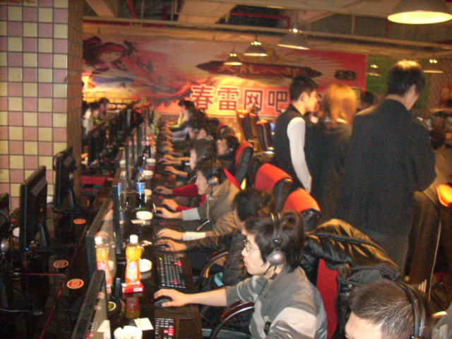 DRX 在 VALORANT Champions 2025 中输给 Fnatic ，降入下方淘汰赛